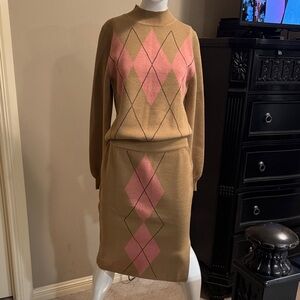 New York and Company Sweater/Skirt Women’s Set- Sz Medium